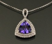 PLATINUM TRIANGULAR TANZANITE