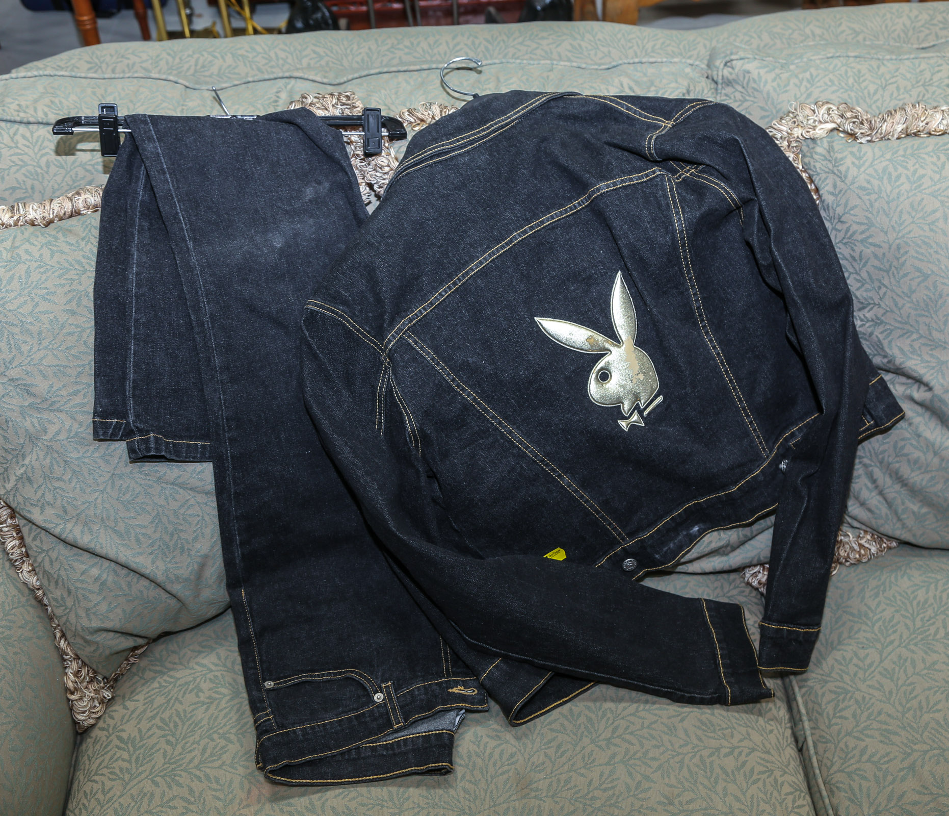 PLAYBOY BRAND WOMENS DENIM JEANS