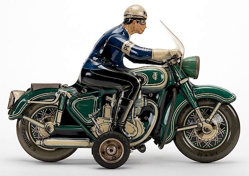 POLICEMAN ON A GREEN