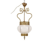 POLISHED BRASS CHANDELIER<br>O