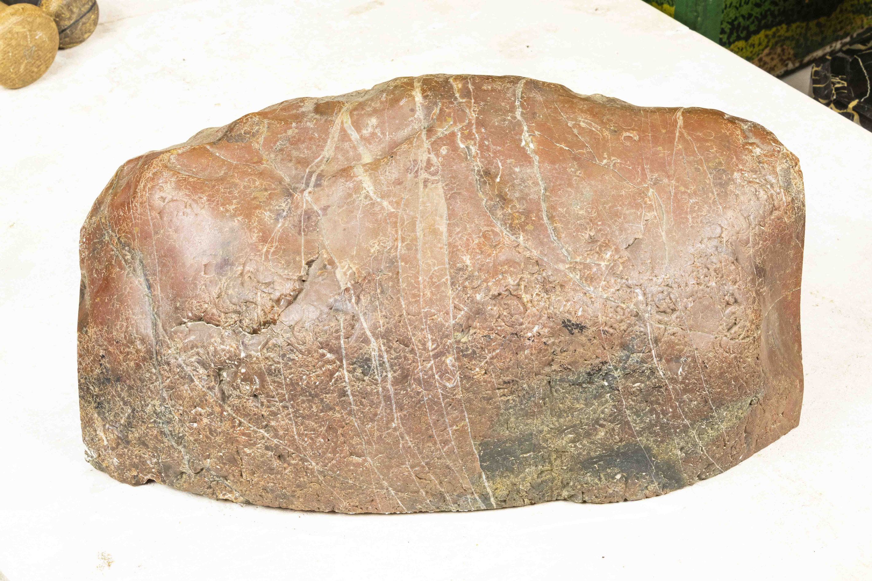 POLISHED HALF GEODE SPECIMEN