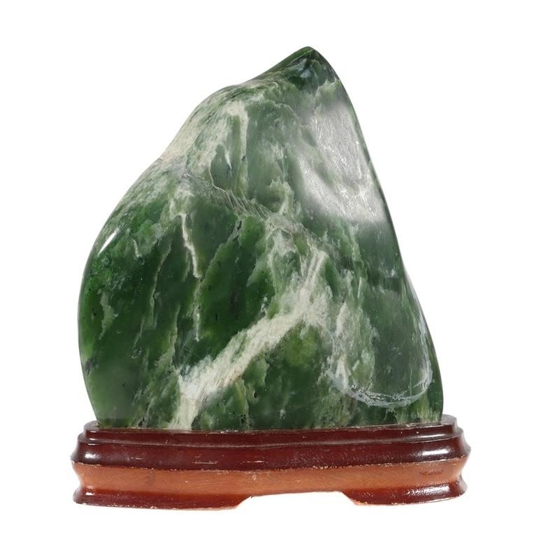 POLISHED SERPENTINE SPECIMENGreen