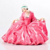 POLLY PEACHUM HN549 - ROYAL DO