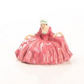 POLLY PEACHUM M21- ROYAL DOULT