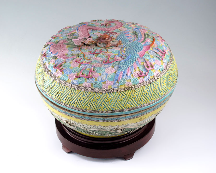 POLYCHROME CHINESE EARTHENWARE