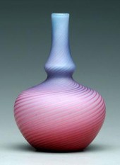 Pompeian swirl satin glass vas