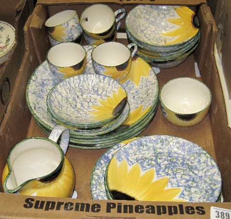Poole Pottery Sunflower Dinner