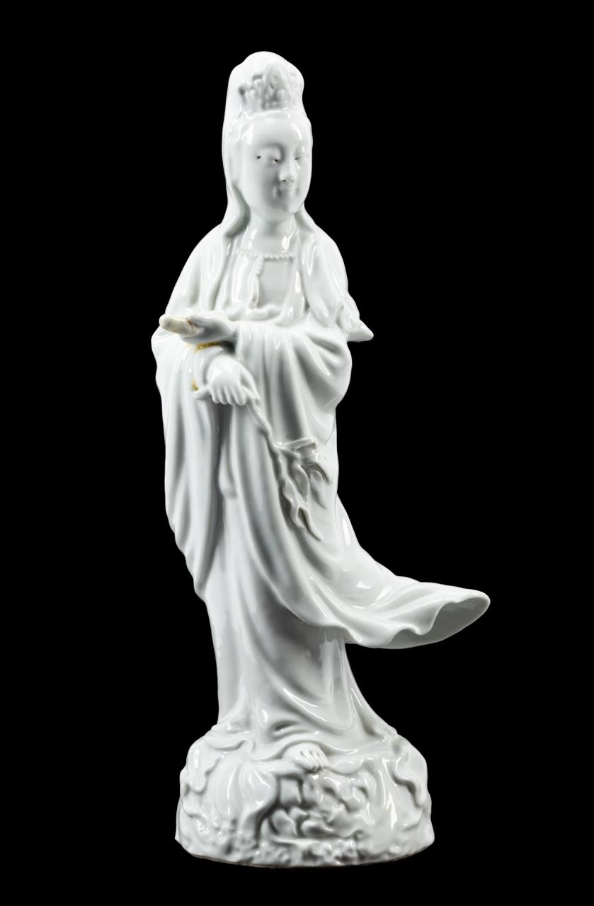 PORCELAIN CHINESE BLANC DE CHINE