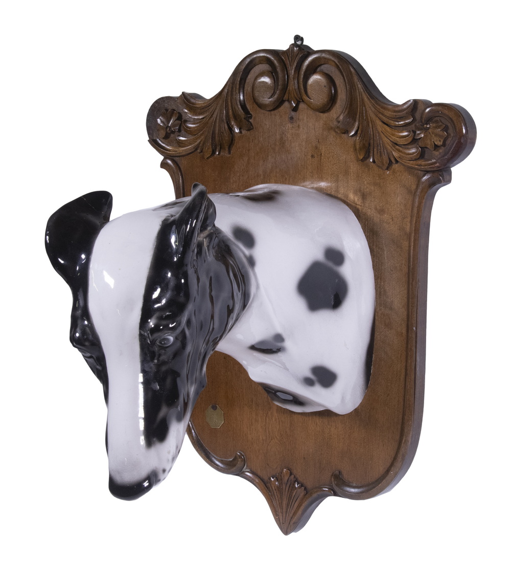 PORCELAIN DOG HEAD WALL MOUNT