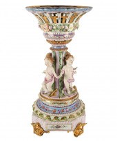 PORCELAIN FIGURAL CENTERPIECEg