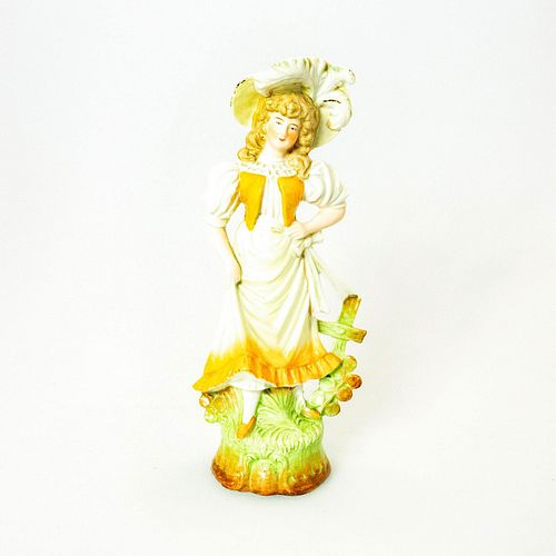 PORCELAIN FIGURINE COUNTRY