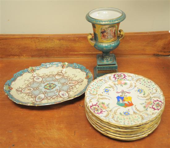 Porcelain including: handled