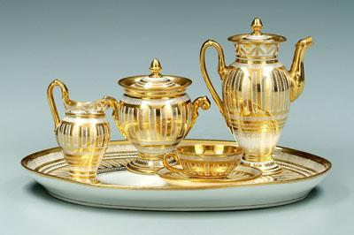Porcelain individual tea service: