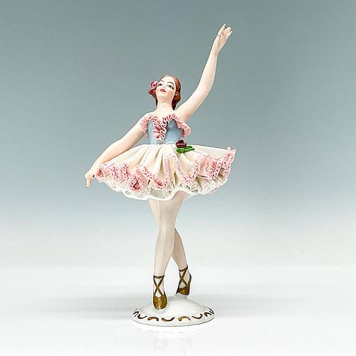 PORCELAIN LACE TALL BALLERINA