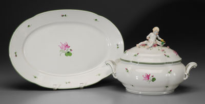 Porcelain lidded tureen, under