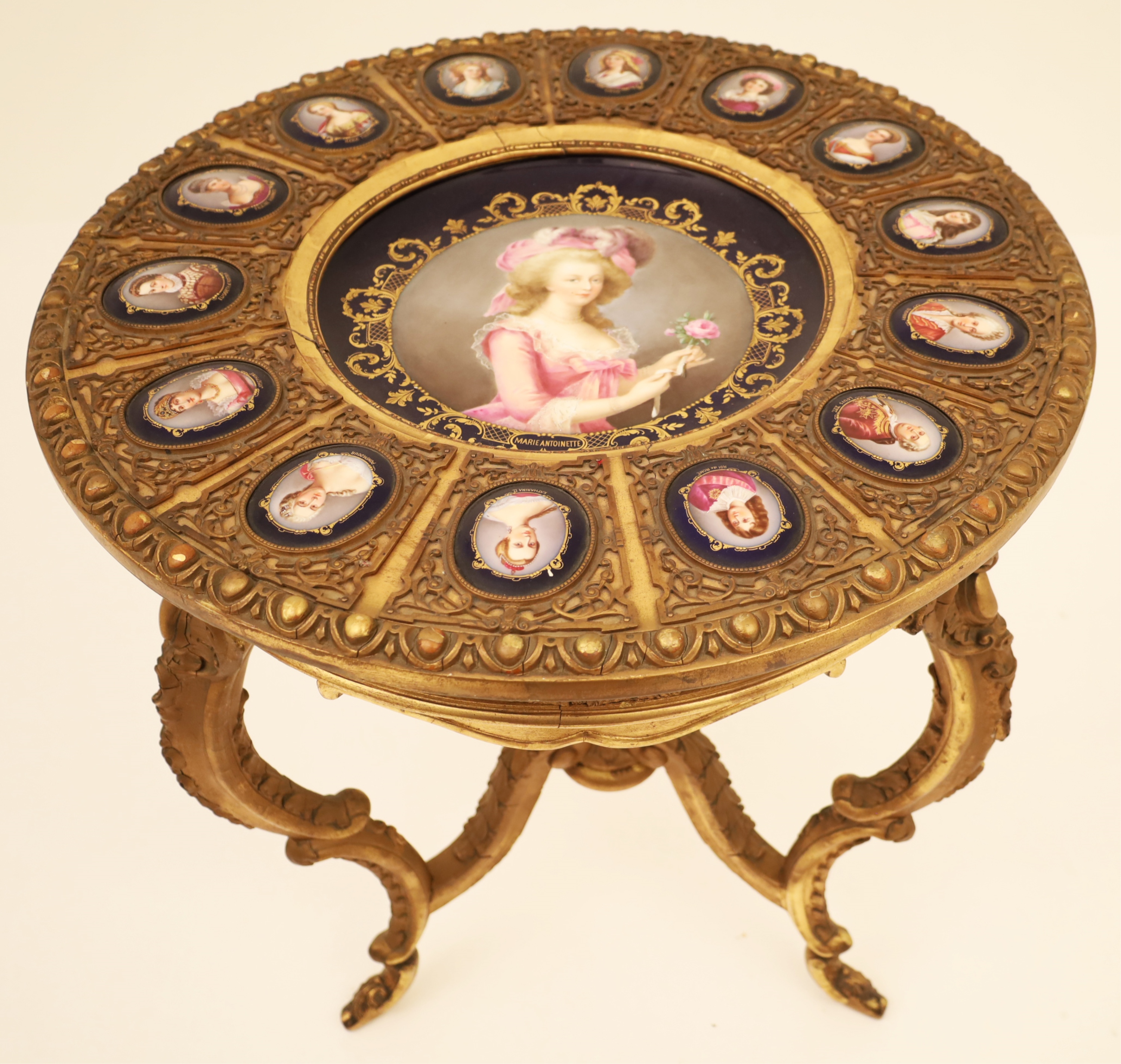 PORCELAIN MOUNTED SALON TABLE Louis