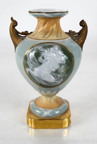 PORCELAIN PATE SUR PATE-STYLE