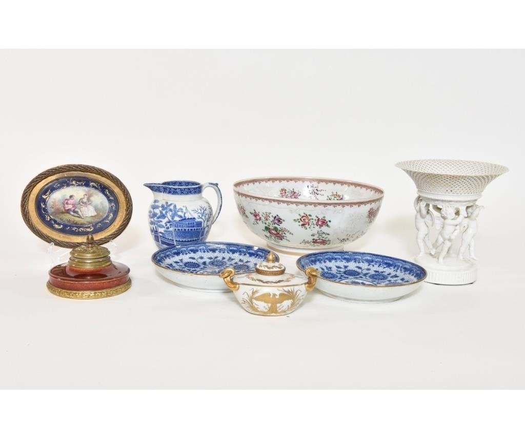 Porcelain tableware to include a