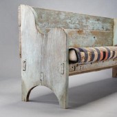 PORCH BENCH IN BLUE PAINTAn ea