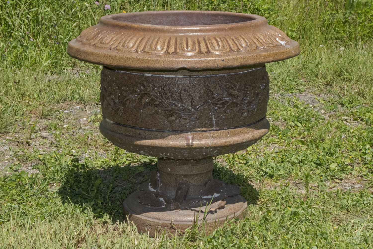 PORTLAND STONE WARE GARDEN URN