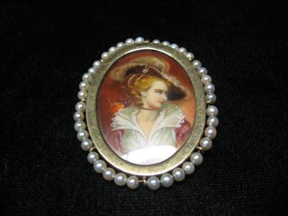 Portrait pin on ivorine of woman in