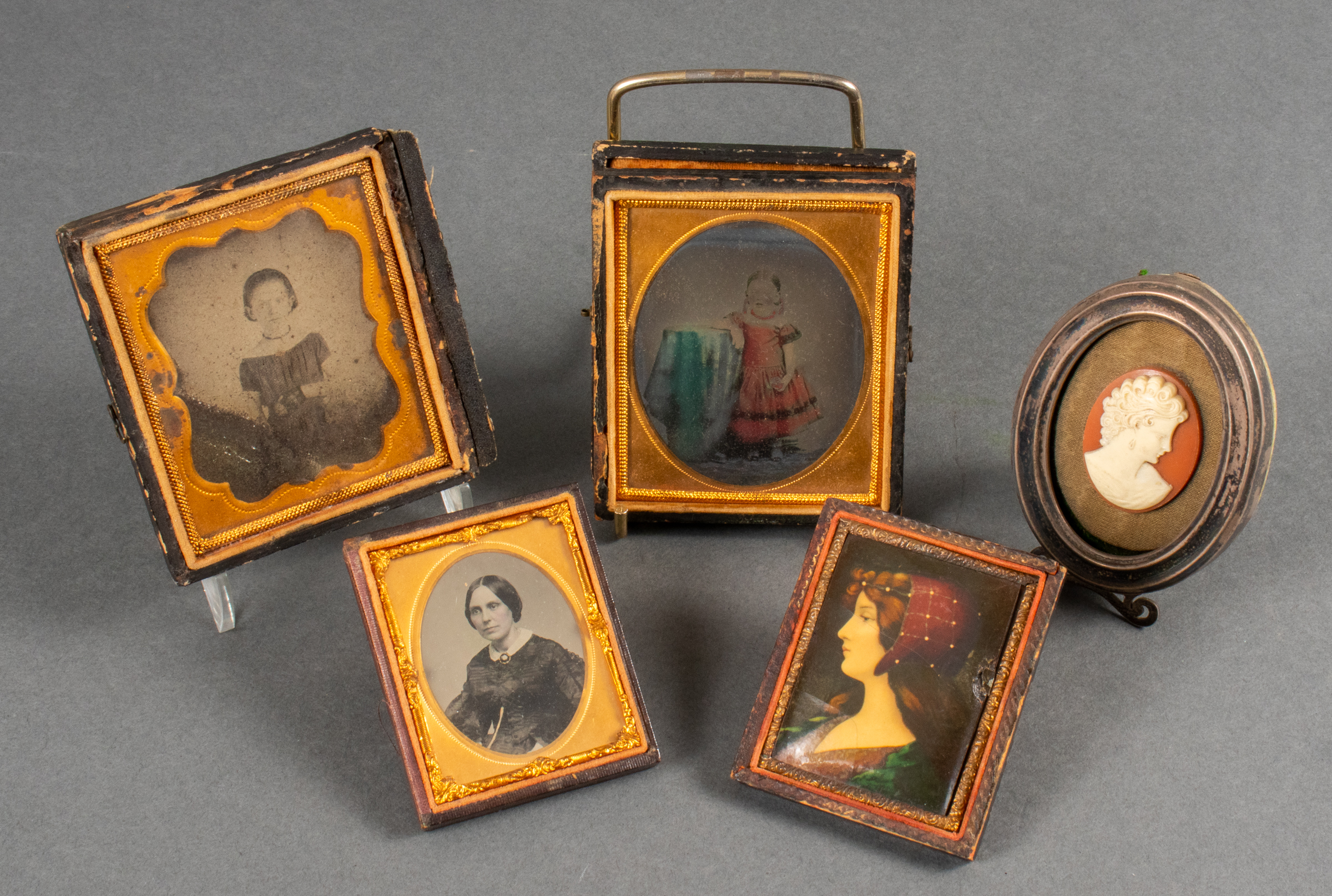 PORTRAITS INCL. DAGUERREOTYPE,