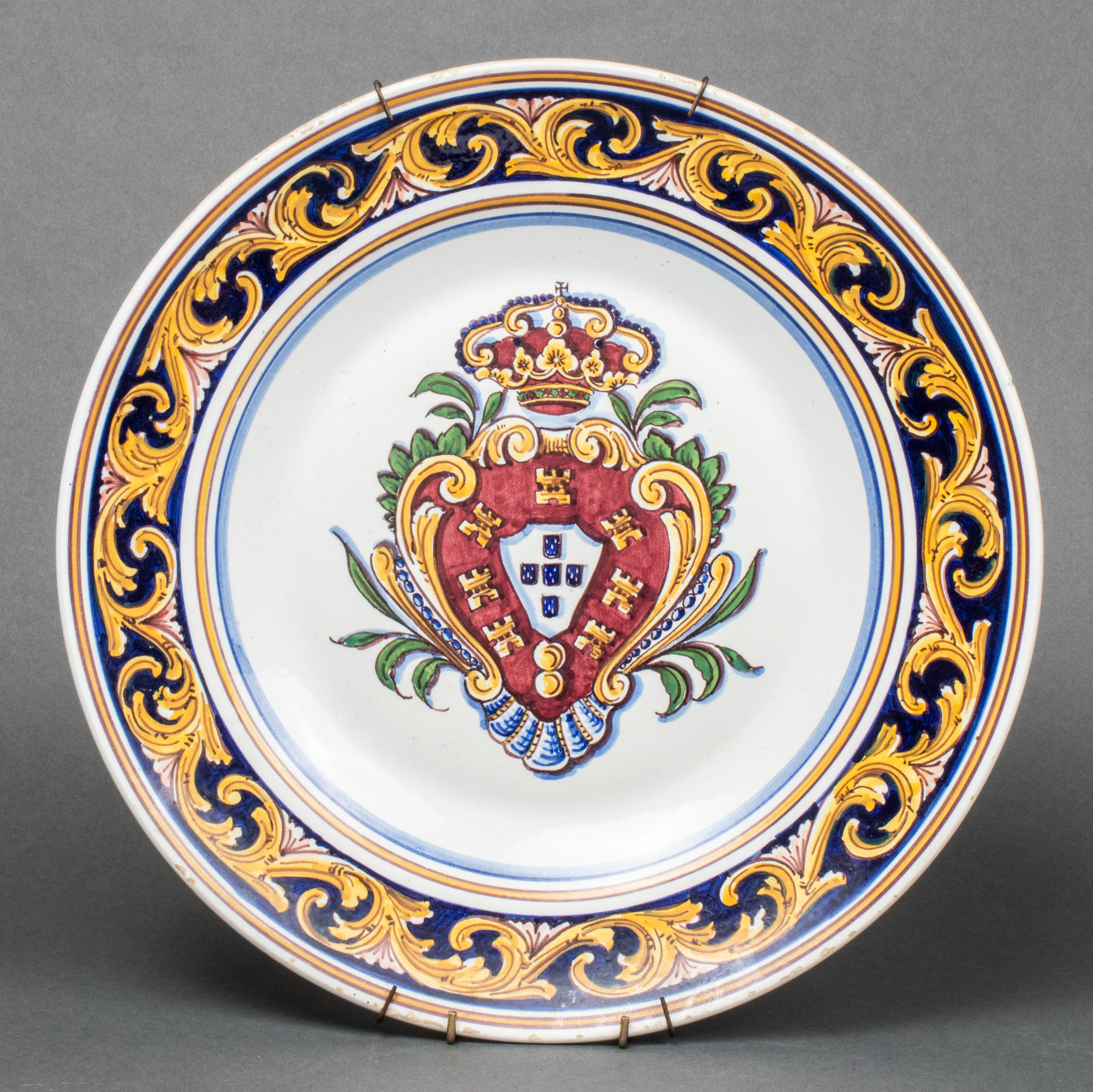 PORTUGUESE FAIENCE ARMORIAL CHARGER