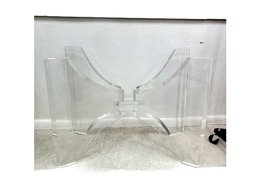 POSSIBLY LION IN FROST LUCITE