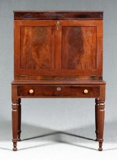 Postmaster's Federal desk, fig