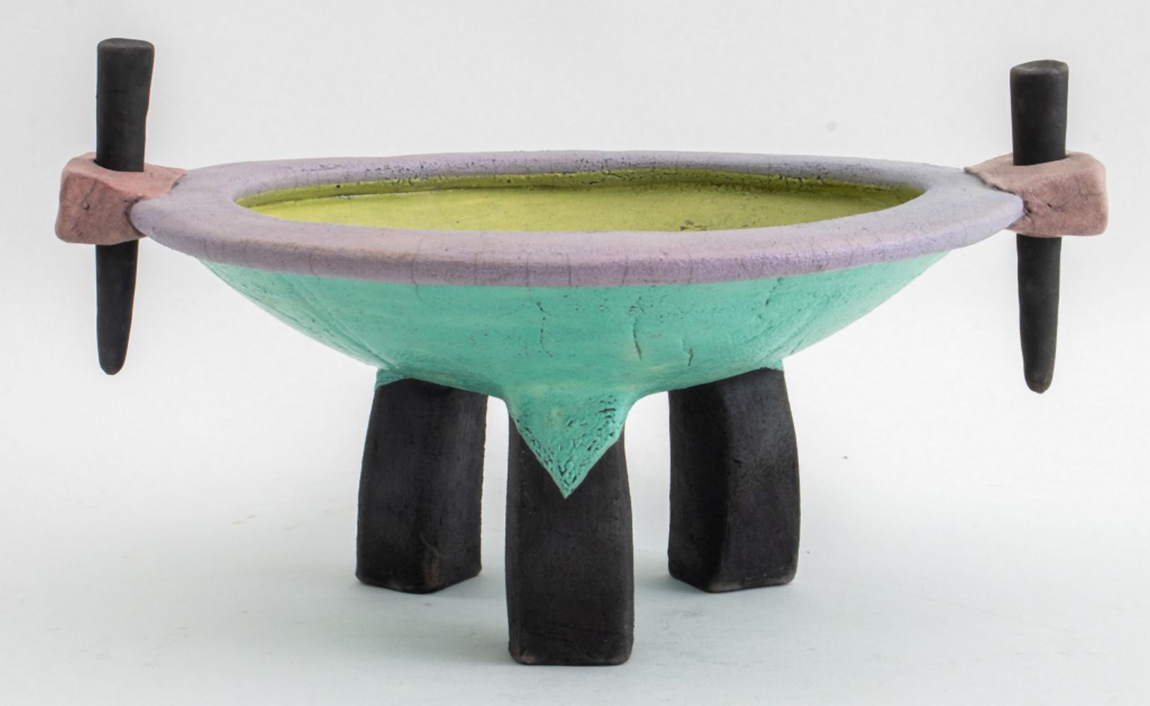 POSTMODERN MEMPHIS STYLE CERAMIC