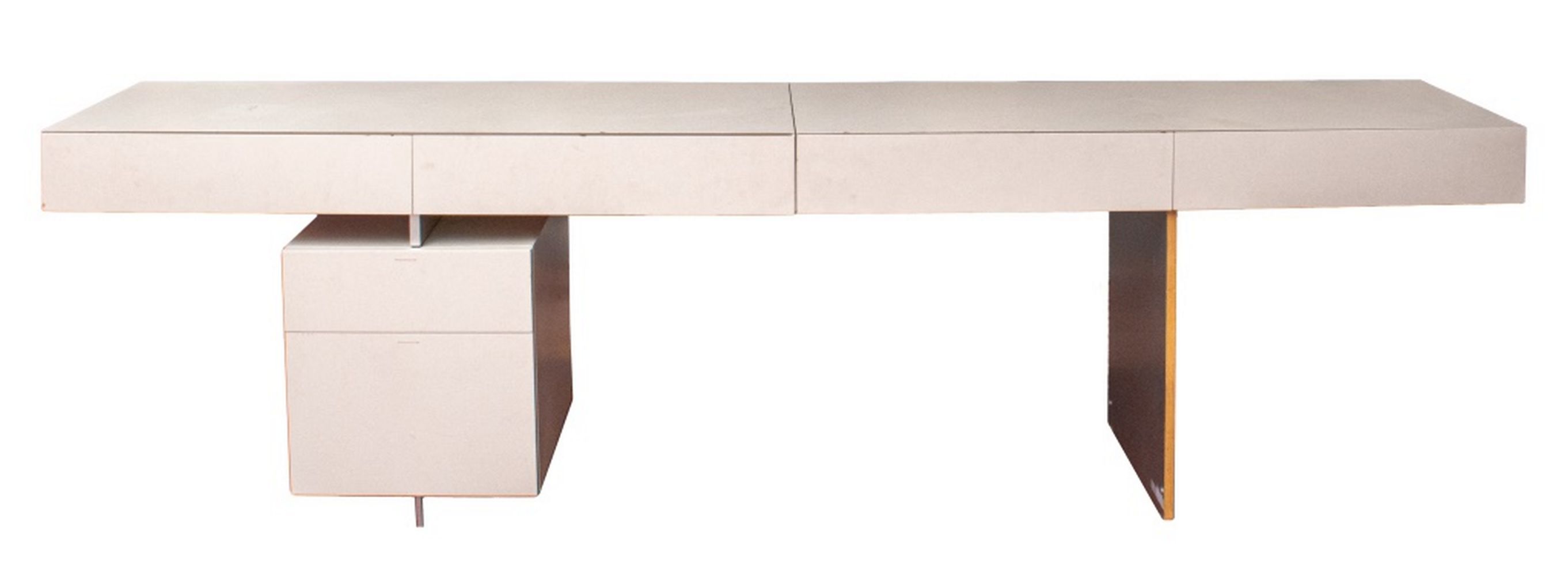 POSTMODERN WHITE LAMINATE