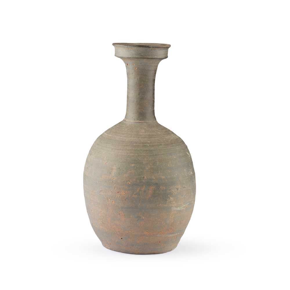 POTTERY BOTTLE VASE SILLA DYNASTY