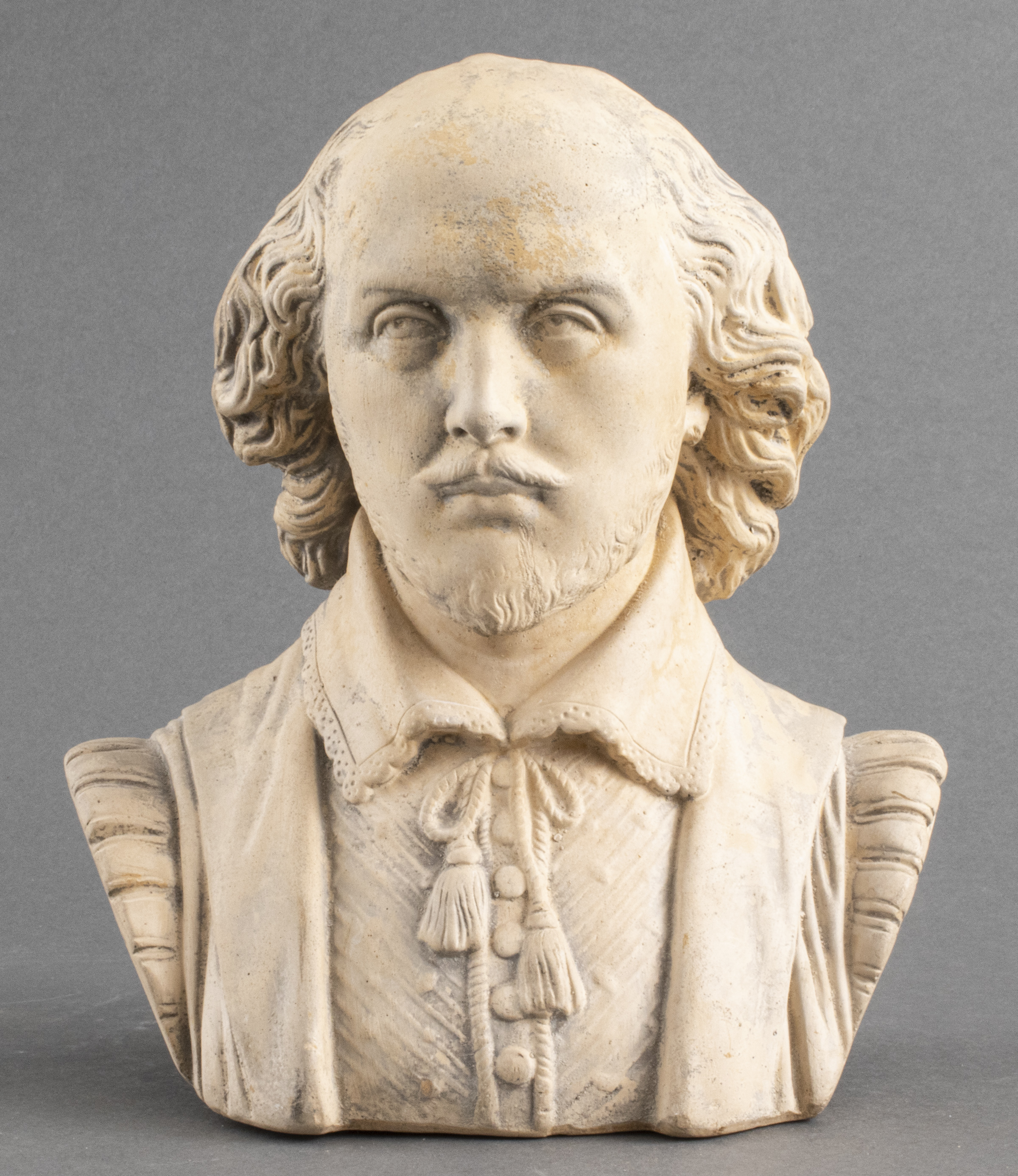 POTTERY BUST SCULPTURE OF WILLIAM