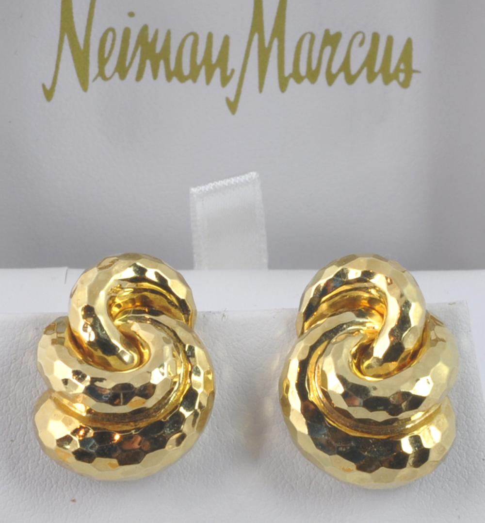 PR. 18KT. HAMMERED GOLD HENRY DUNAY