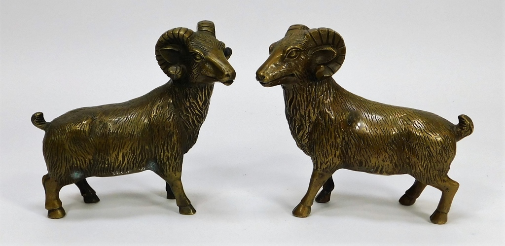 PR ANTIQUE BRONZE RAM MOUNTAIN GOAT