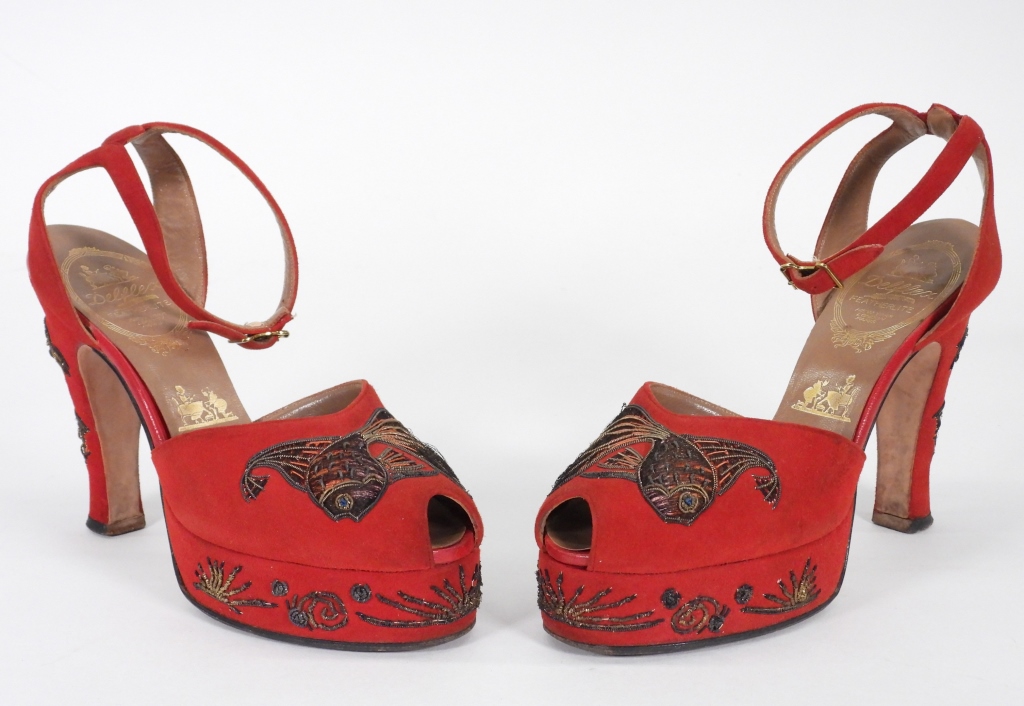 PR C1940 DELFLEX RED SUEDE