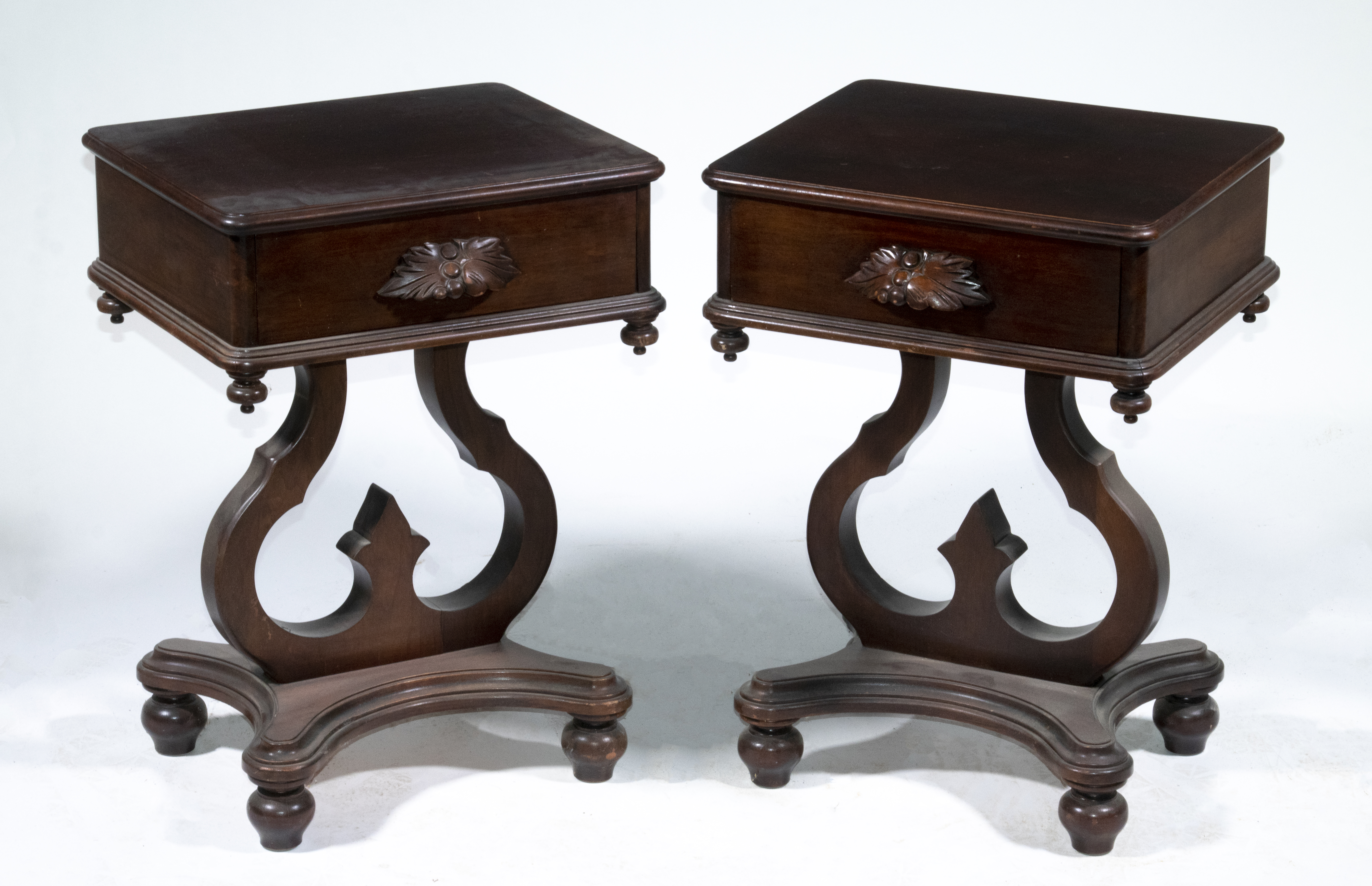 PR CARL FORSLUND LYRE BASE SIDE