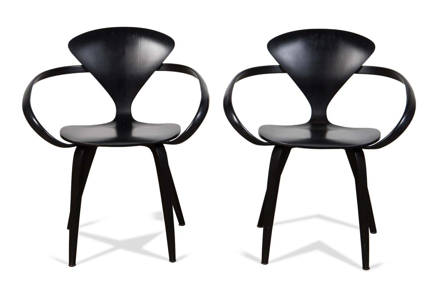 PR. "CHERNER" BLACK PLYWOOD ARM
