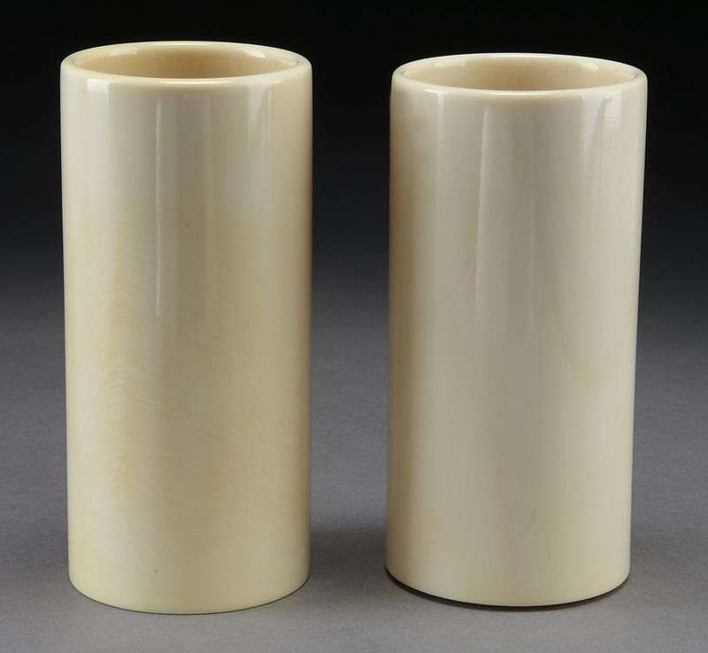 Pr. Chinese carved ivory brush
