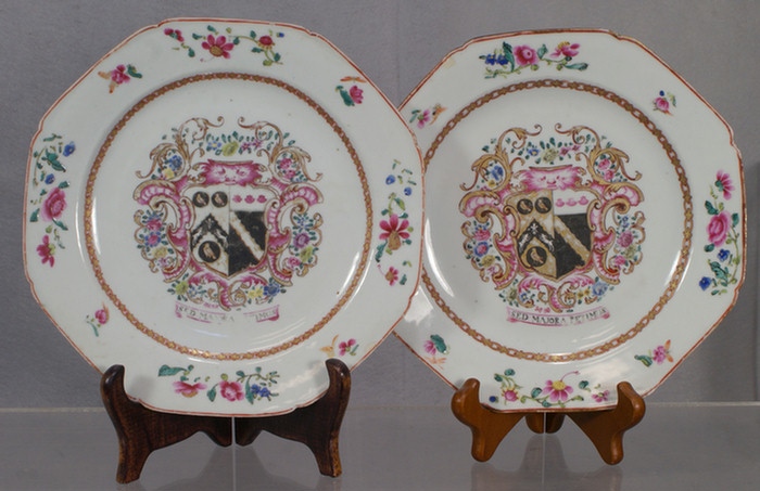 Pr Chinese Export octagonal plates,