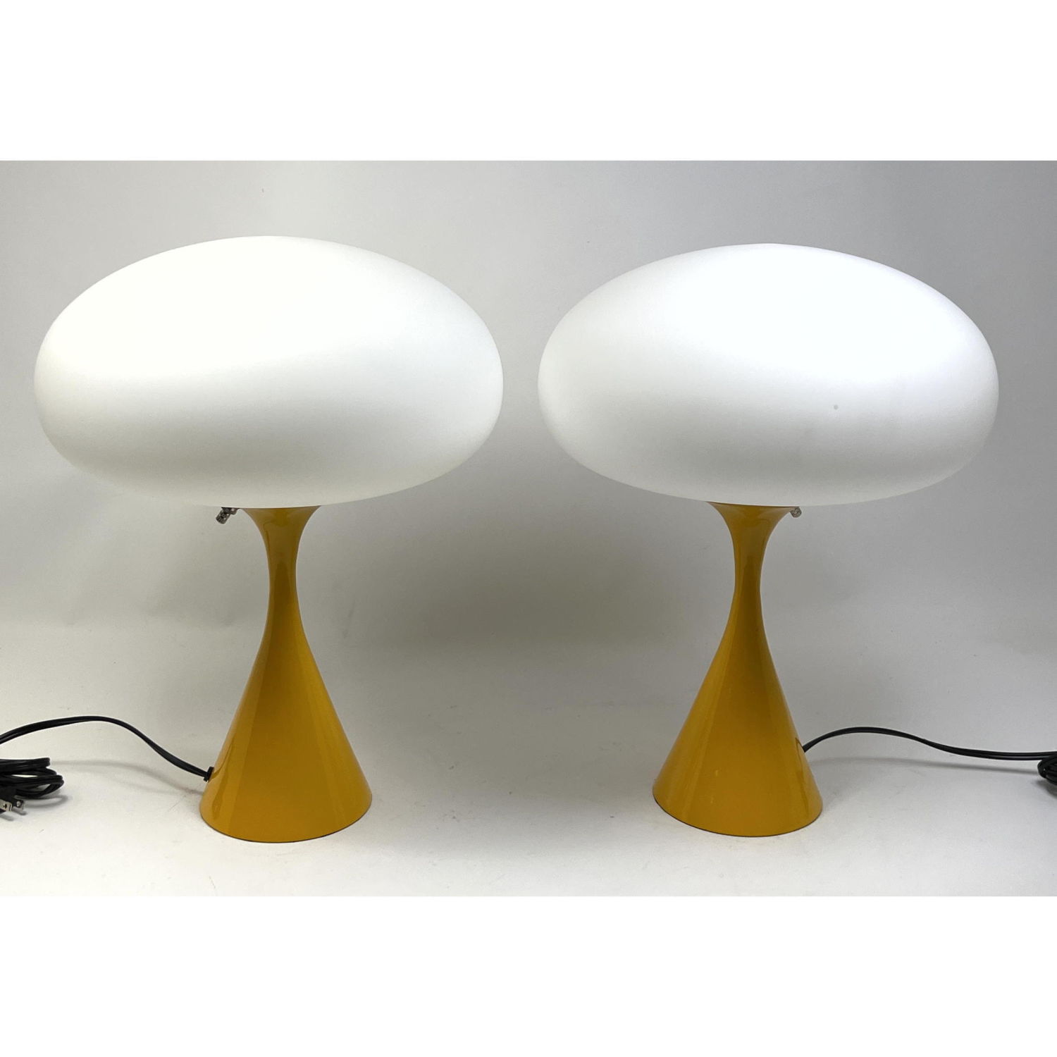 Pr Contemporary Stemlite Mushroom