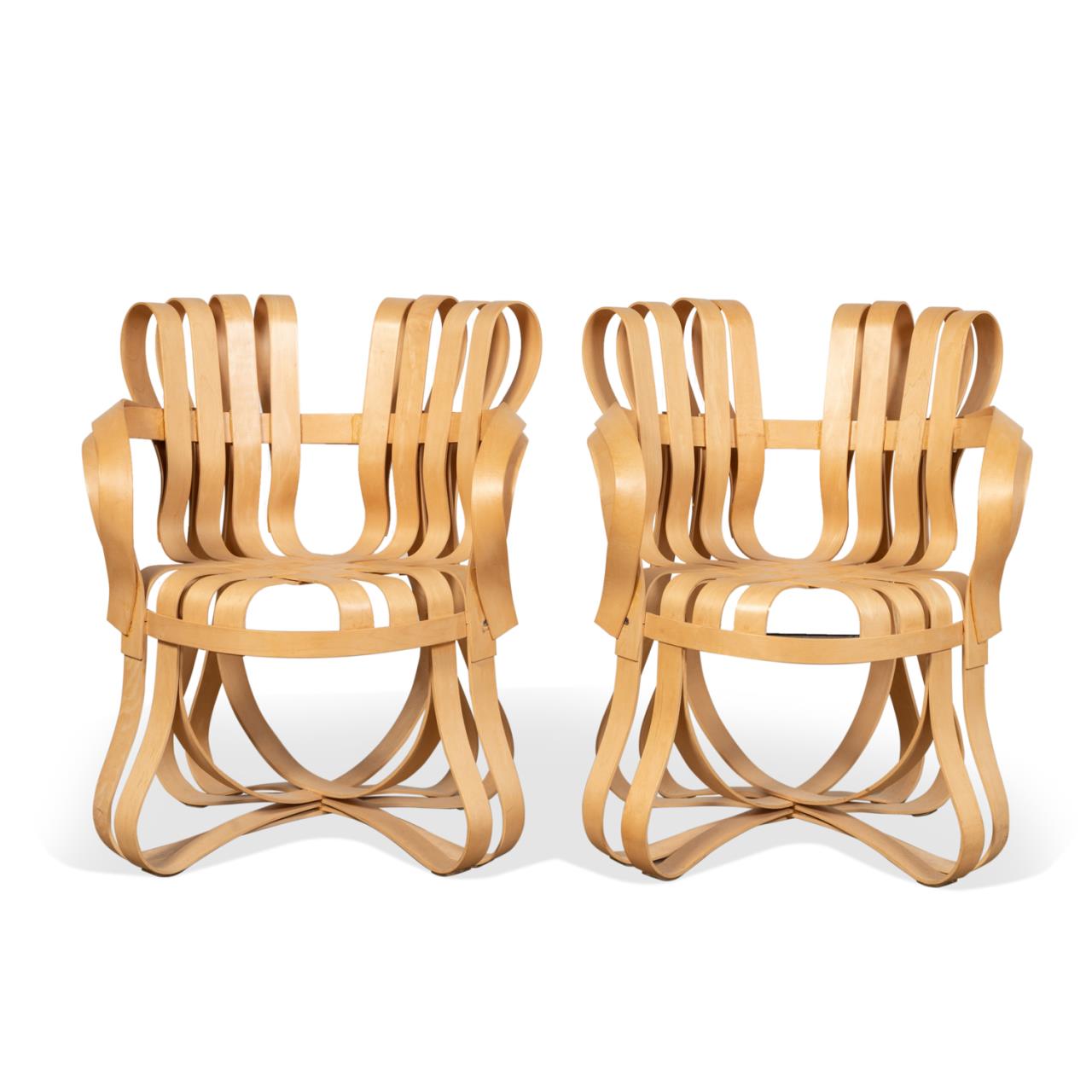 PR. FRANK GEHRY, KNOLL "CROSS