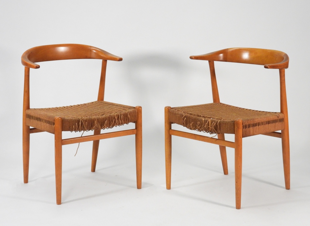 PR. HANS WEGNER STYLE ROPE YOKE