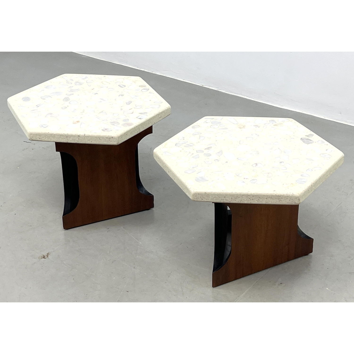 Pr HARVEY PROBBER American Modern