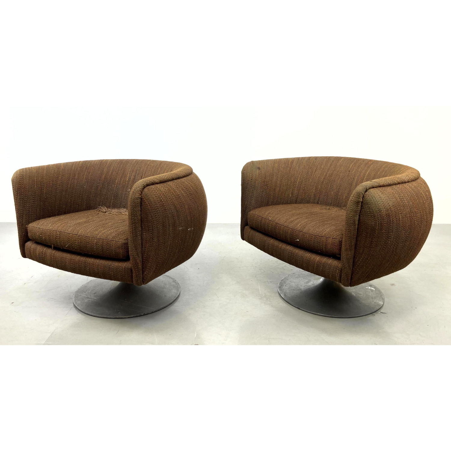 Pr KNOLL STUDIOS D'Urso Swivel