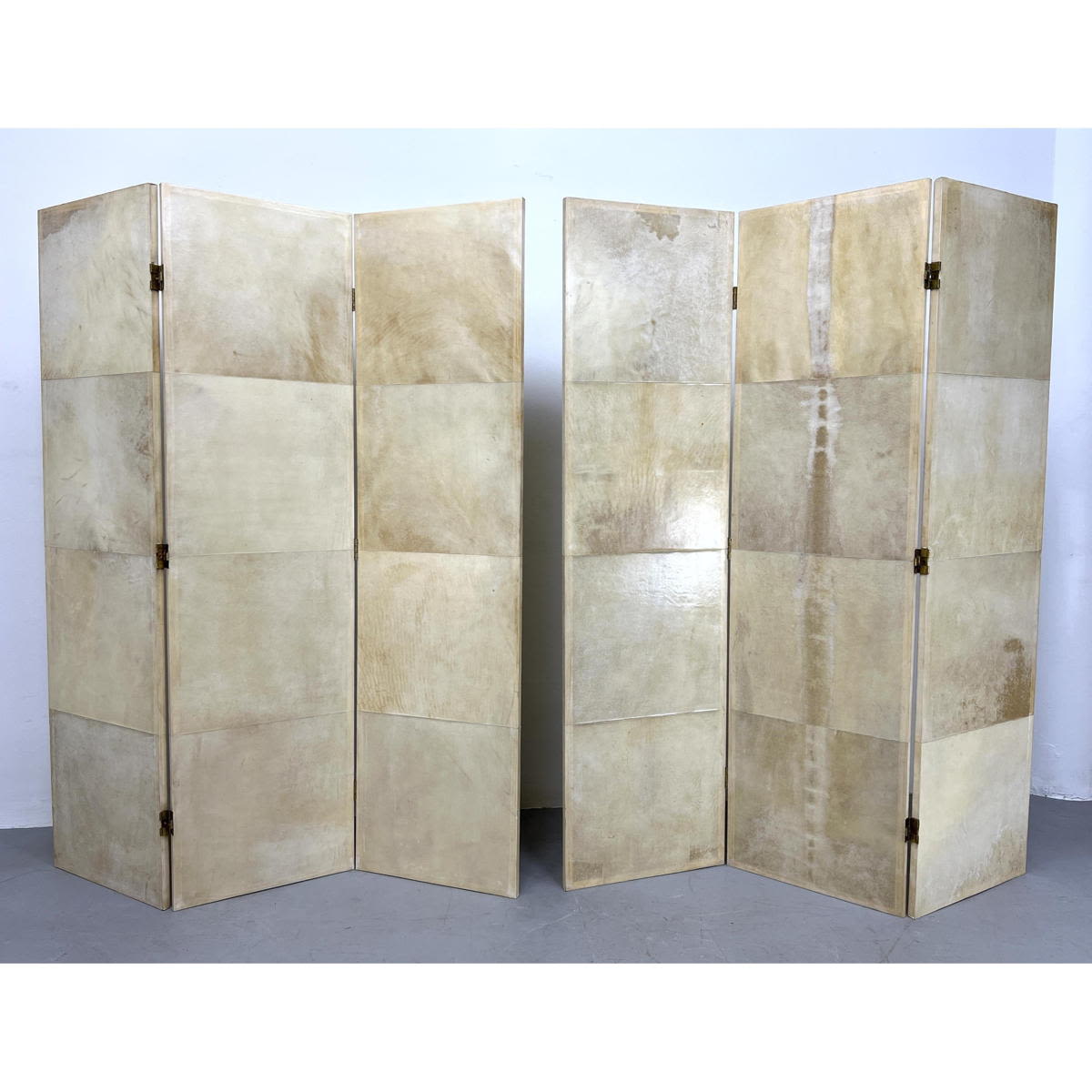 Pr Lacquered Aldo Tura Goatskin