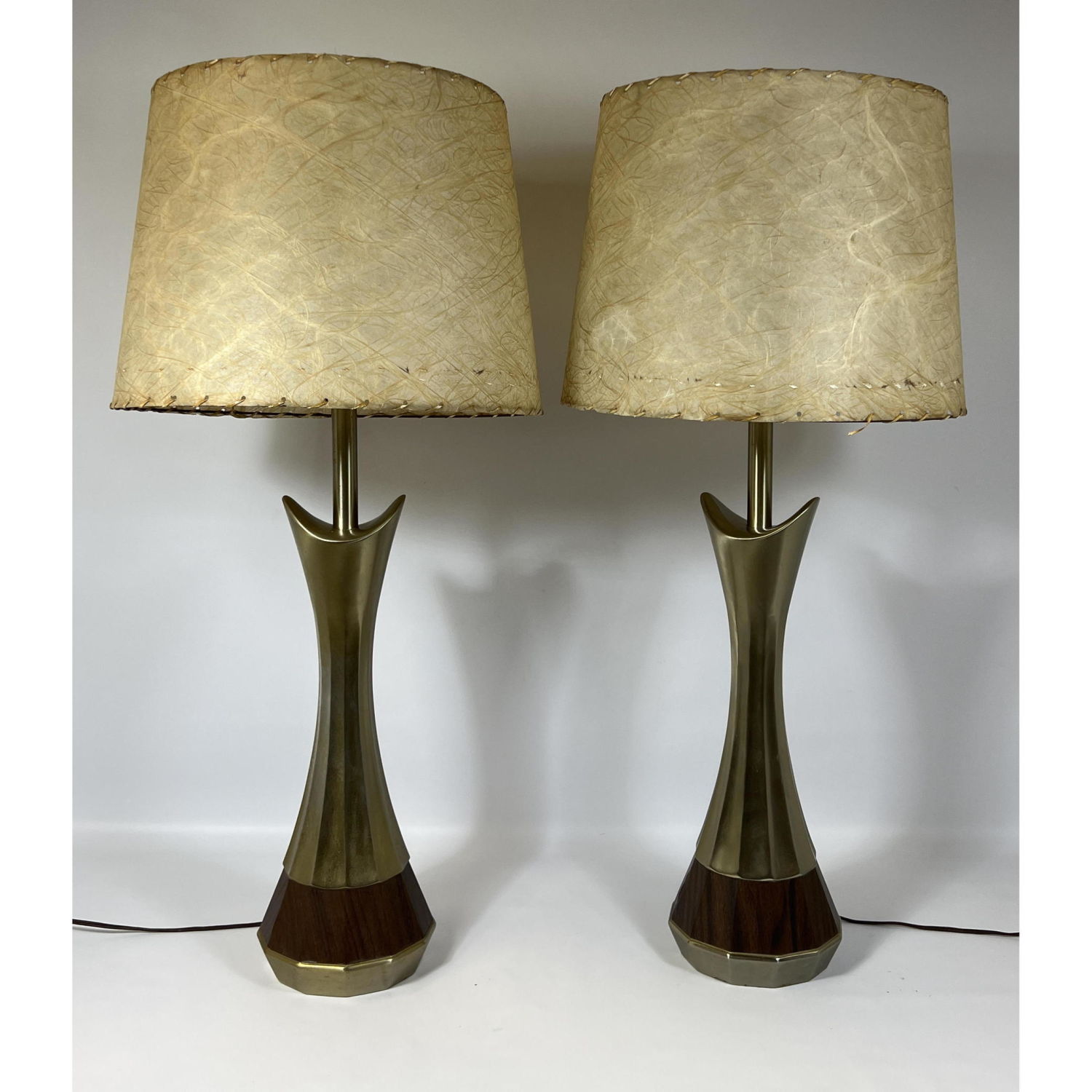Pr Laurel style Metal And Wood