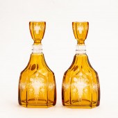PR, LIDDED AMBER STAINED CUT T