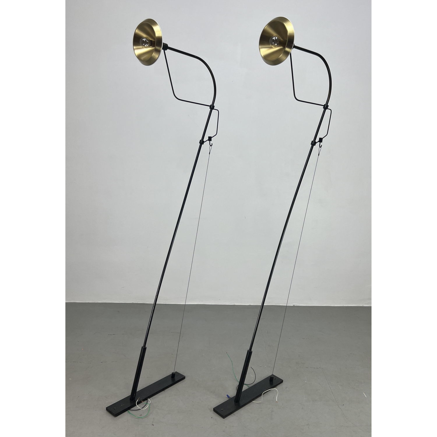 Pr. Luminaire Modernist Wall Sconce
