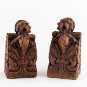 PR., MEDIEVAL STYLE OAK ARCHIT
